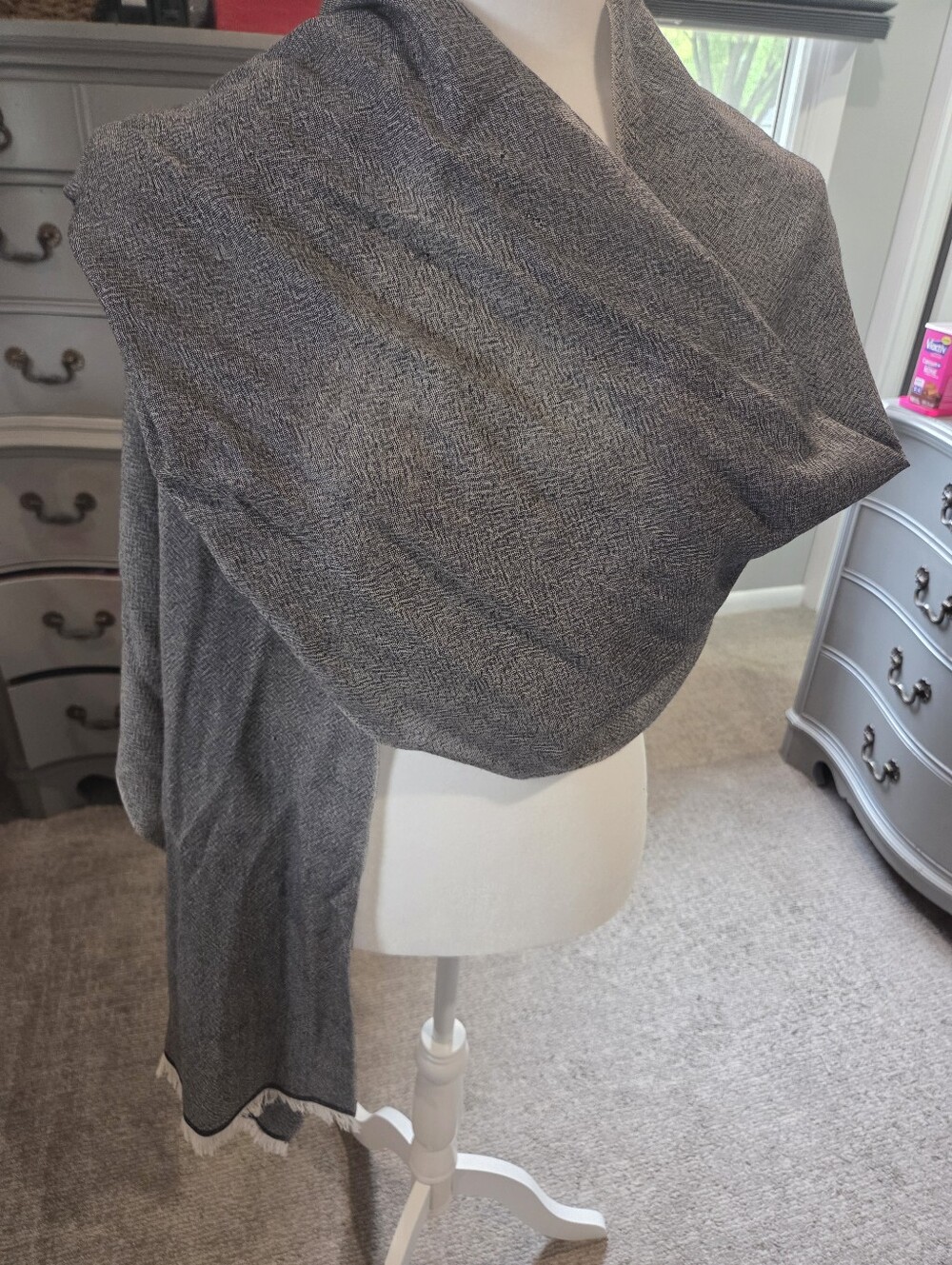 Claudia Nichole 100% Cashmere Scarf Or Wrap